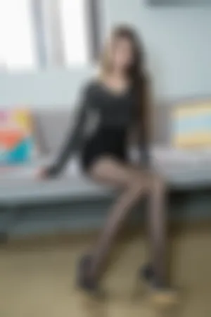 [FuLi]米友福利 亮片上衣 闪亮黑丝