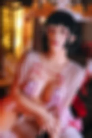 [Cosplay]角色扮演 红色 绯袴 大尺度 内裤 辉夜巫女