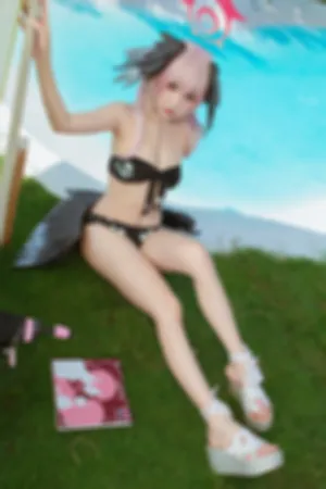 [FuLi]米友福利 教室 JK制服 户外 黑色比基尼 蔚蓝档案下江小春