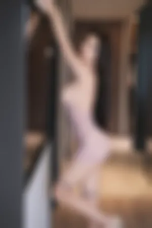 [FuLi]米友福利 xiuren秀人网 大尺度私拍 流出粉色连衣裙