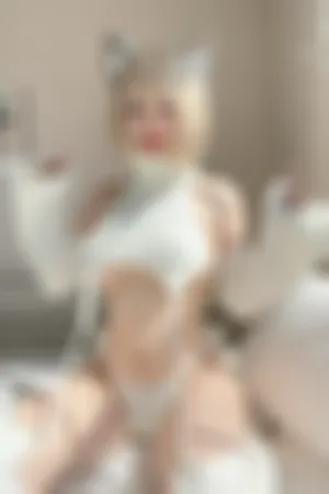 [Cosplay]角色扮演 慵懒白猫