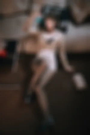 [FuLi]米友福利 私房 浴室 黑色 蕾丝内衣 醉酒的同事