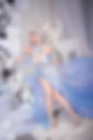 [Cosplay]角色扮演 爱蜜莉雅 水晶礼服