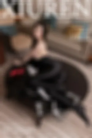 [XiuRen]秀人网 2025.03.28 No.10087 黑色 黑丝