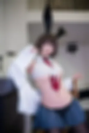 [FuLi]米友福利 半截白T JK短裙 露超薄黑丝 JK兔女郎