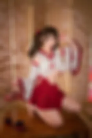 [Cosplay]角色扮演 小巫女