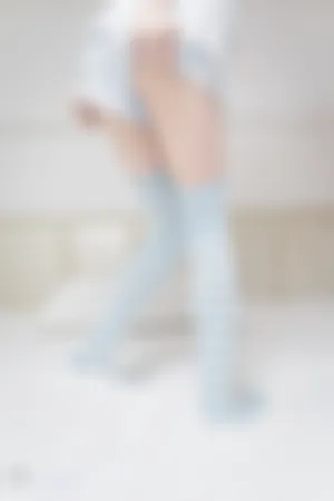 [Cosplay]角色扮演 蓝白条纹袜