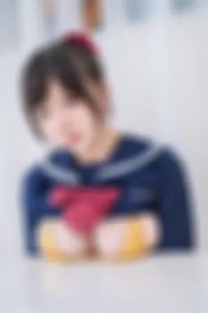 [Cosplay]角色扮演 黄金内衣JK