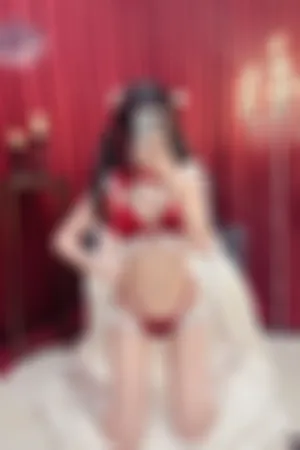 [Cosplay]角色扮演 红色内衣 福星小猫