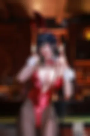 [Cosplay]角色扮演 碧蓝航线 酒吧 桌球 兔女郎 大凤