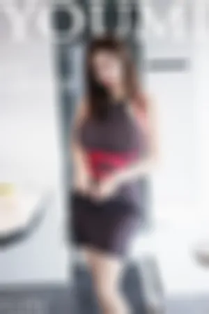 [Youmi]尤蜜荟 2025.10.29 VOL.1174 黑色轻透连衣短裙 私房