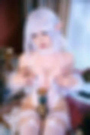 [Cosplay]角色扮演 白丝精灵